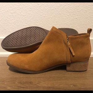 Toms Camel Delia Ankle Booties